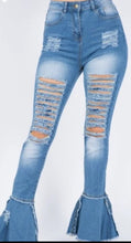 Load image into Gallery viewer, Code: Damsel In Distress I Bell Bottom High Waist Jeans
