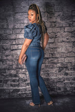 Load image into Gallery viewer, Code: Pearl | Puffed Sleave Pearl Top
